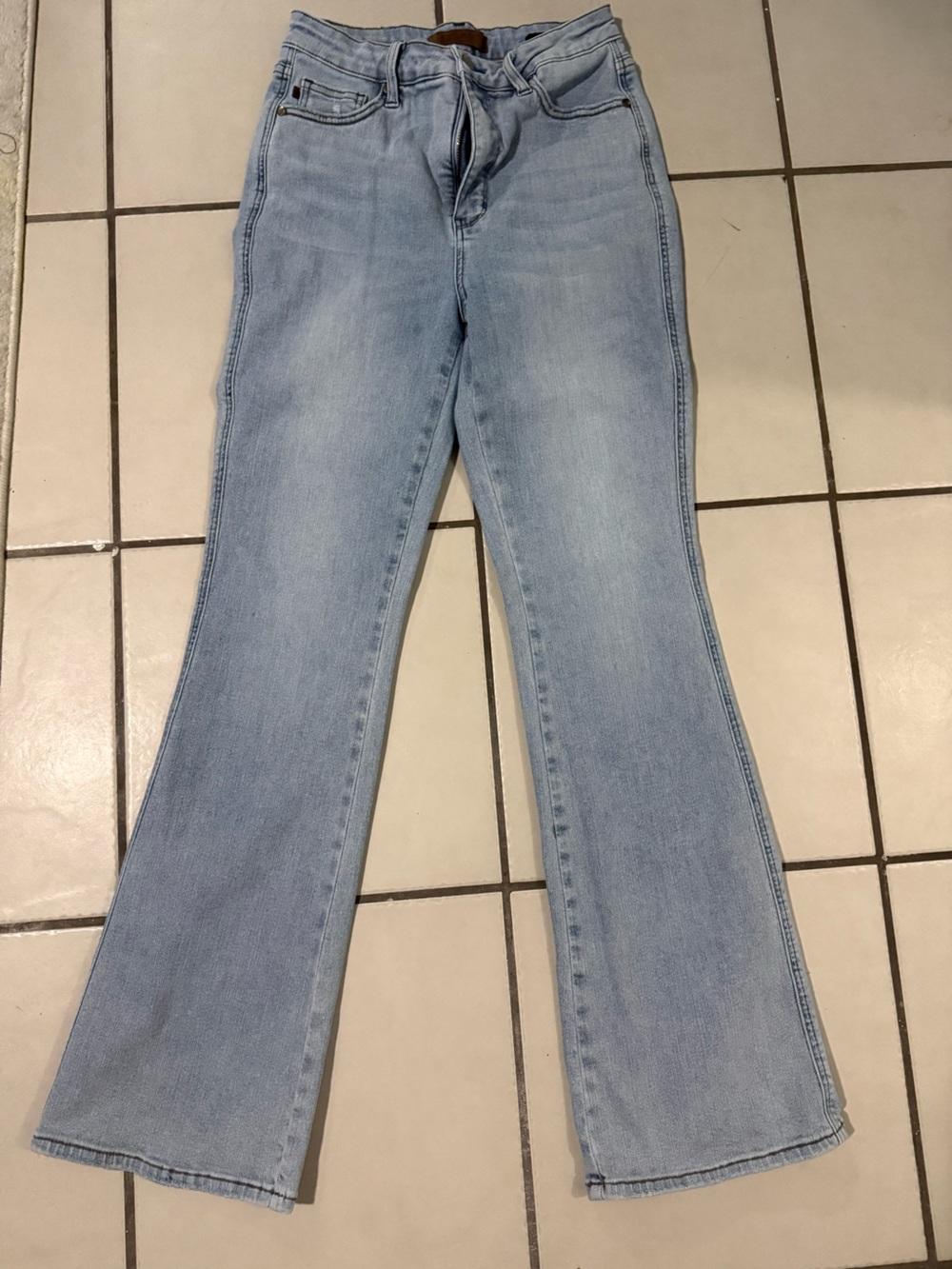 Judy Blue boot cut sz 9 regular Light Blue Women's Jeans like new